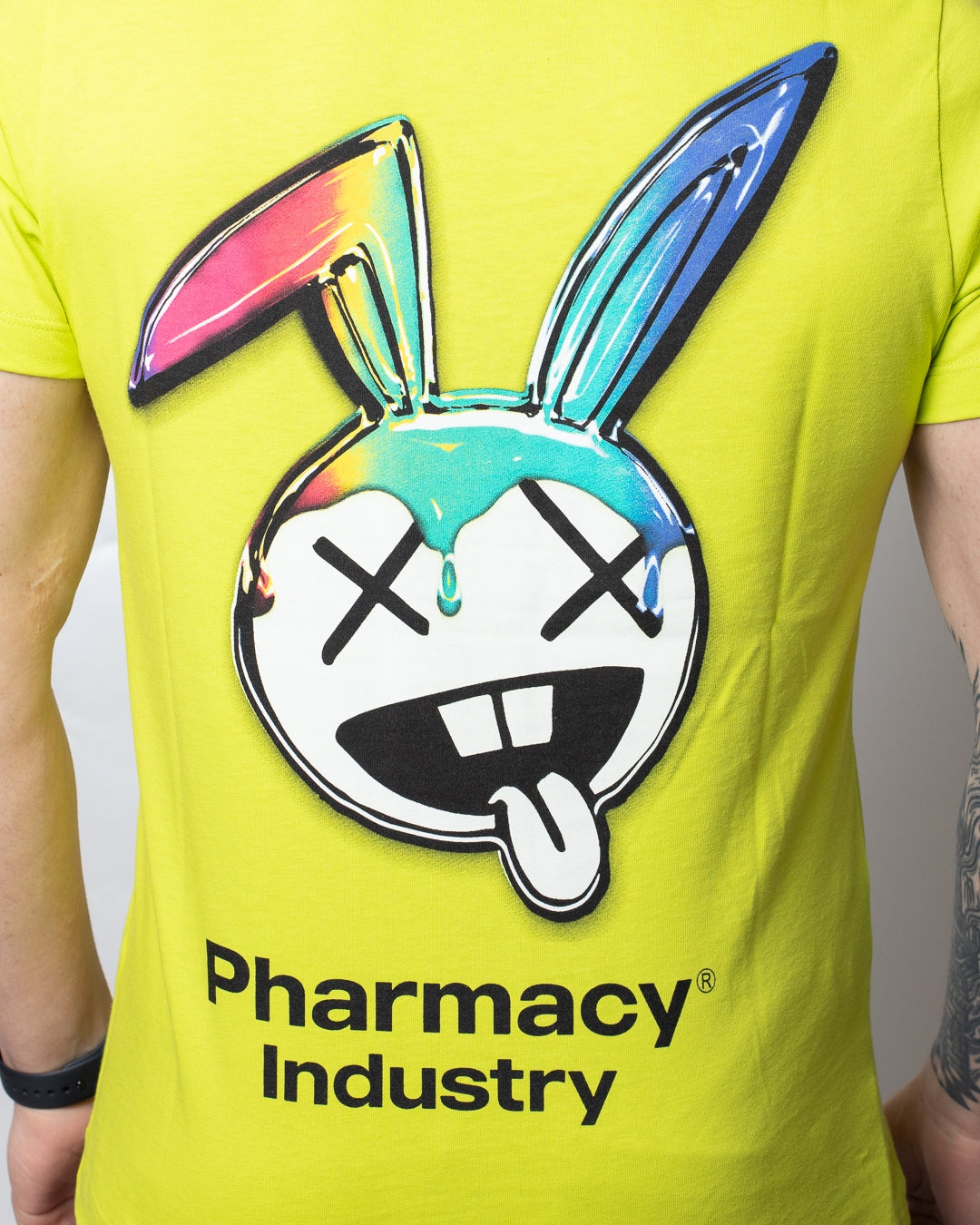 T-Shirt Pharmacy Industry con stampa Bunny e logo uomo