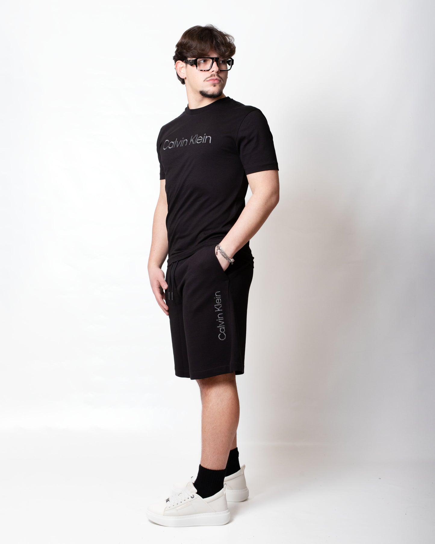 T-Shirt Calvin Klein basic con maxi logo ricamato uomo