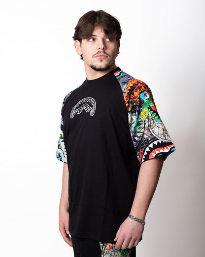 T-Shirt Sprayground "All the Shark Raglan" over