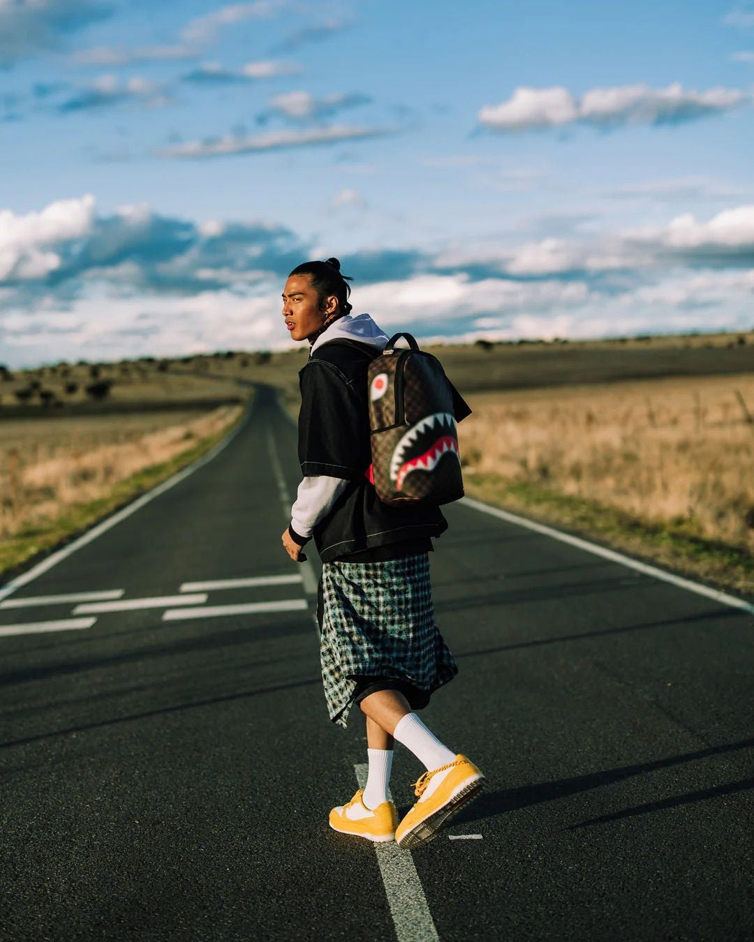 Zaino Sprayground marrone shark in paris blur  backpack