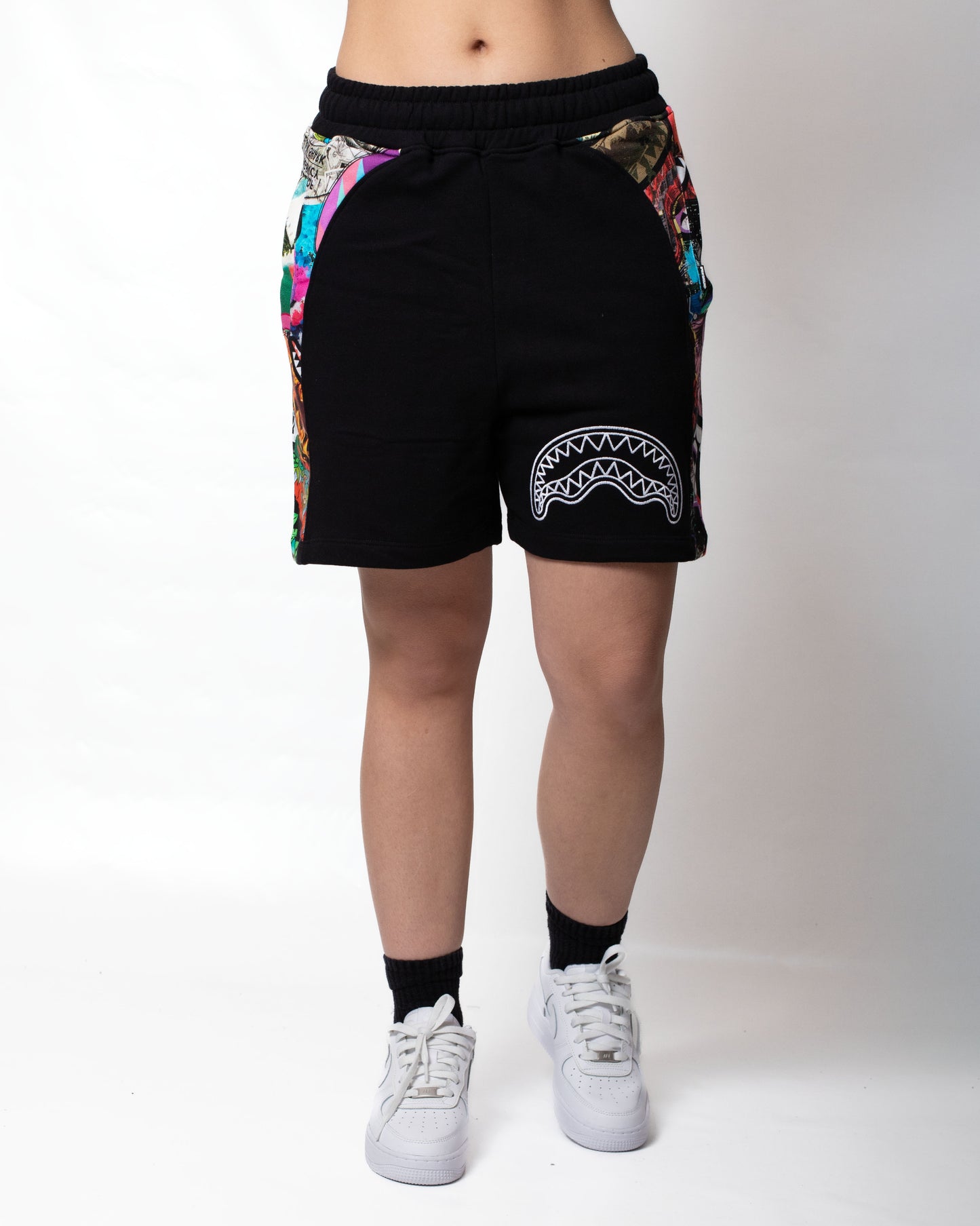 Shorts Sprayground "All the Shark Raglan" in felpa