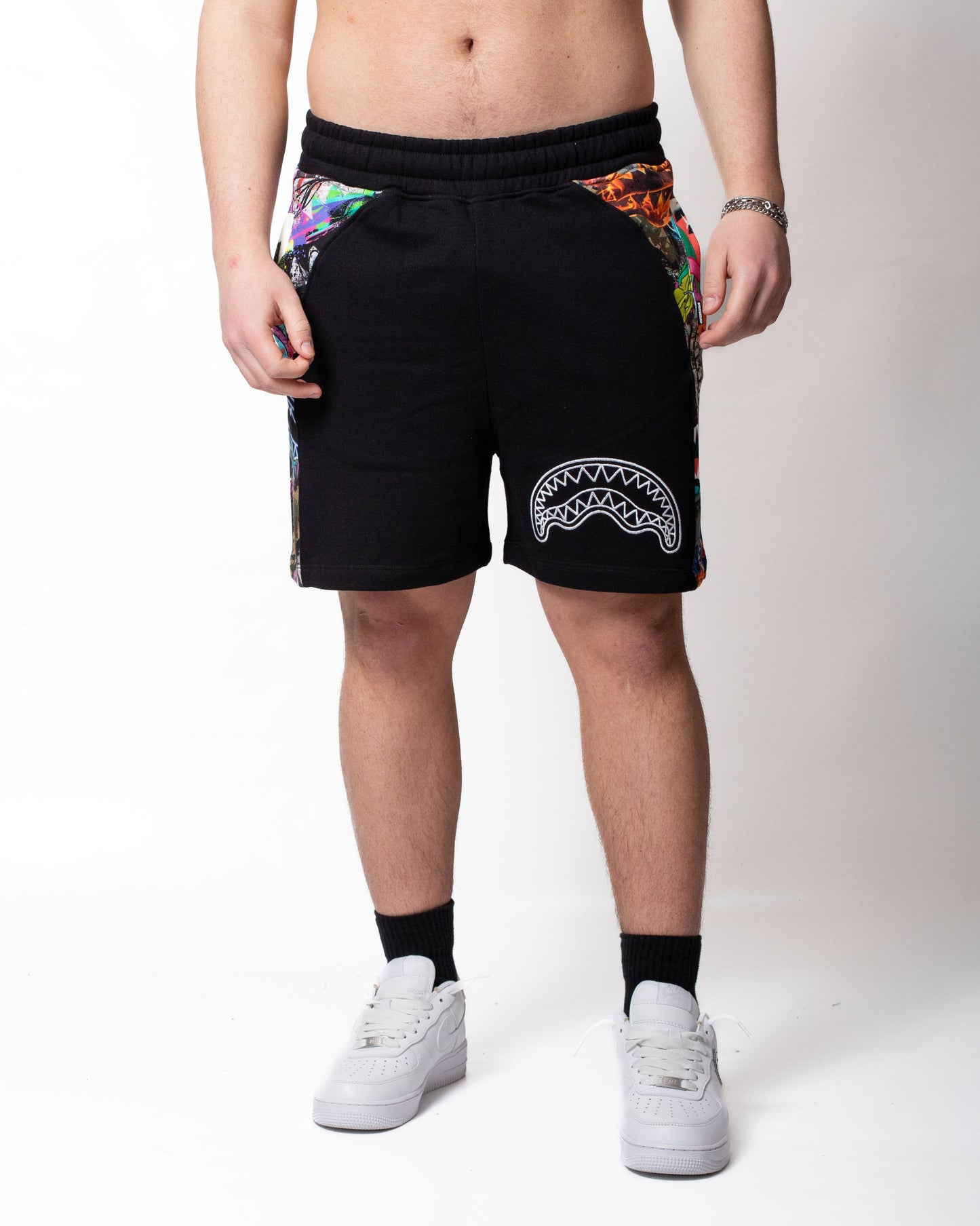 Shorts Sprayground "All the Shark Raglan" in felpa