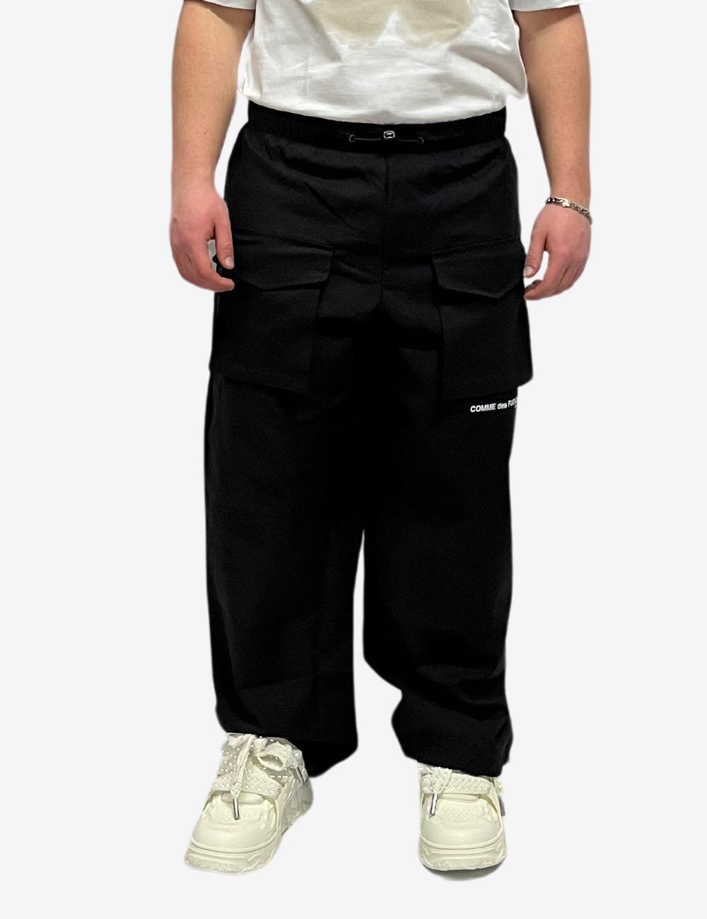 Pantalone Comme des fuckdown modello cargo uomo